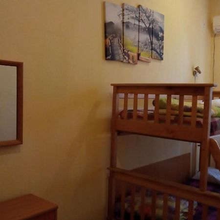 Vishnya Hostel Dnipro Eksteriør billede