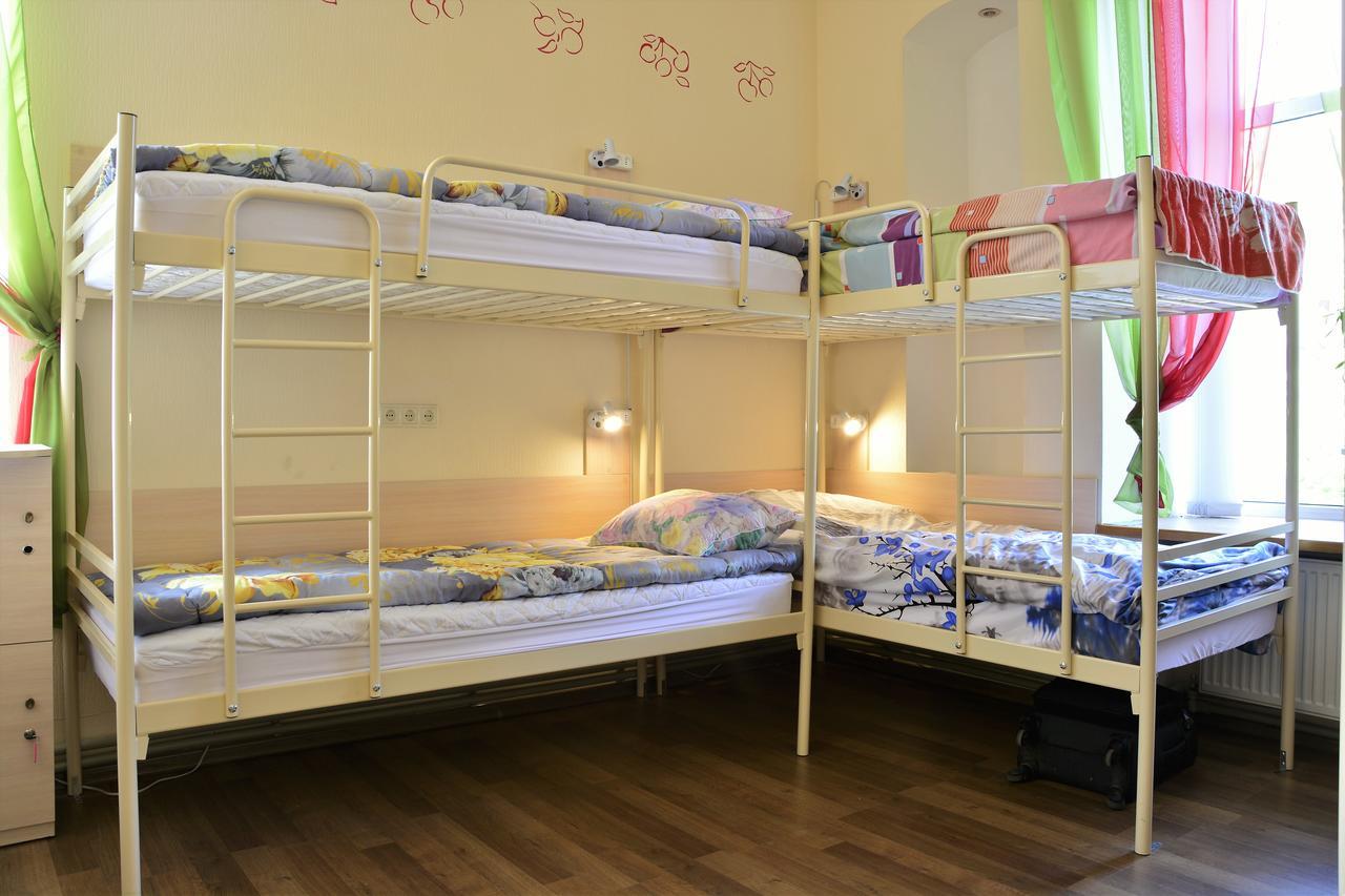 Vishnya Hostel Dnipro Eksteriør billede