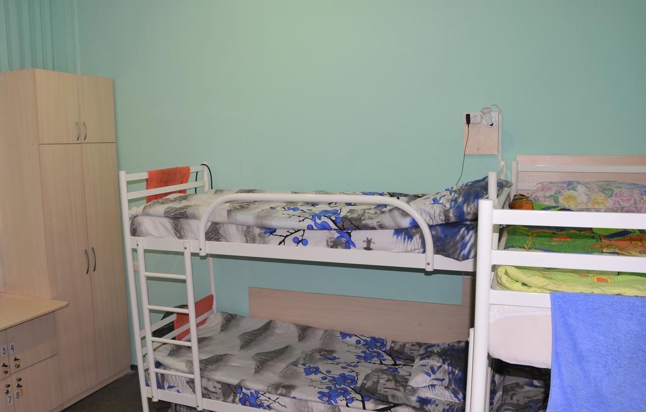 Vishnya Hostel Dnipro Eksteriør billede